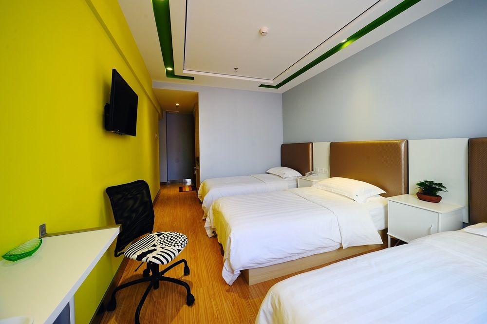 Zhong An Hotel Beijing Former Residence Of Journalist Edgar Snow -Free Laundry Service,Free Freshly Ground Coffee,Provide Tourism And Ticketing Service ,English Service ,Near Tian'Anmen Forbidden City,Wangfujing Walking Street Eksteriør billede